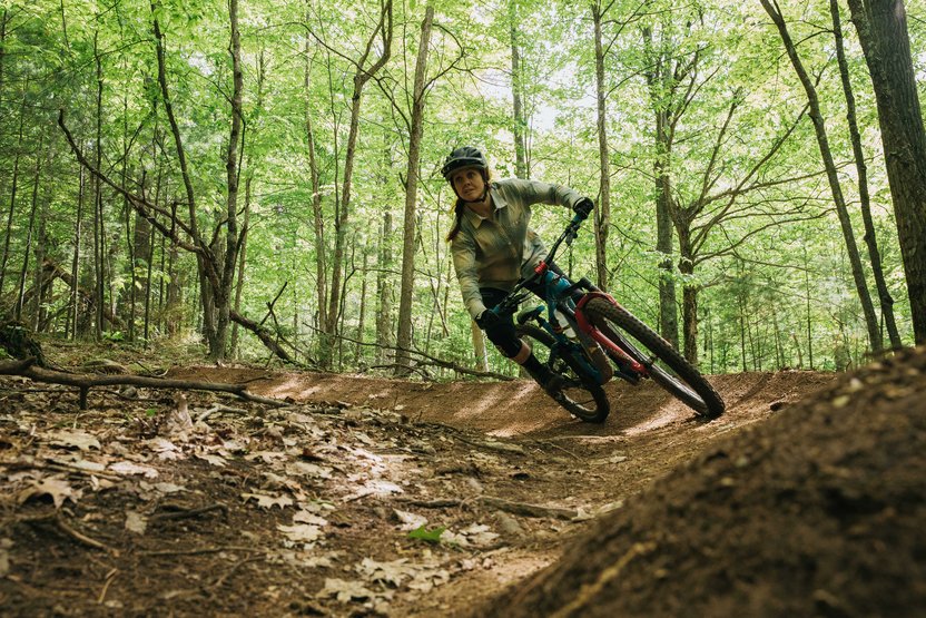 Swinging around on some flowy berms.