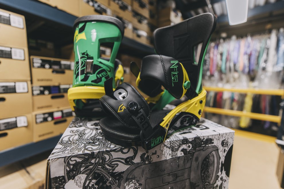 Decades of Burton Innovation: 2010 Burton Infidel Snowboard Bindings