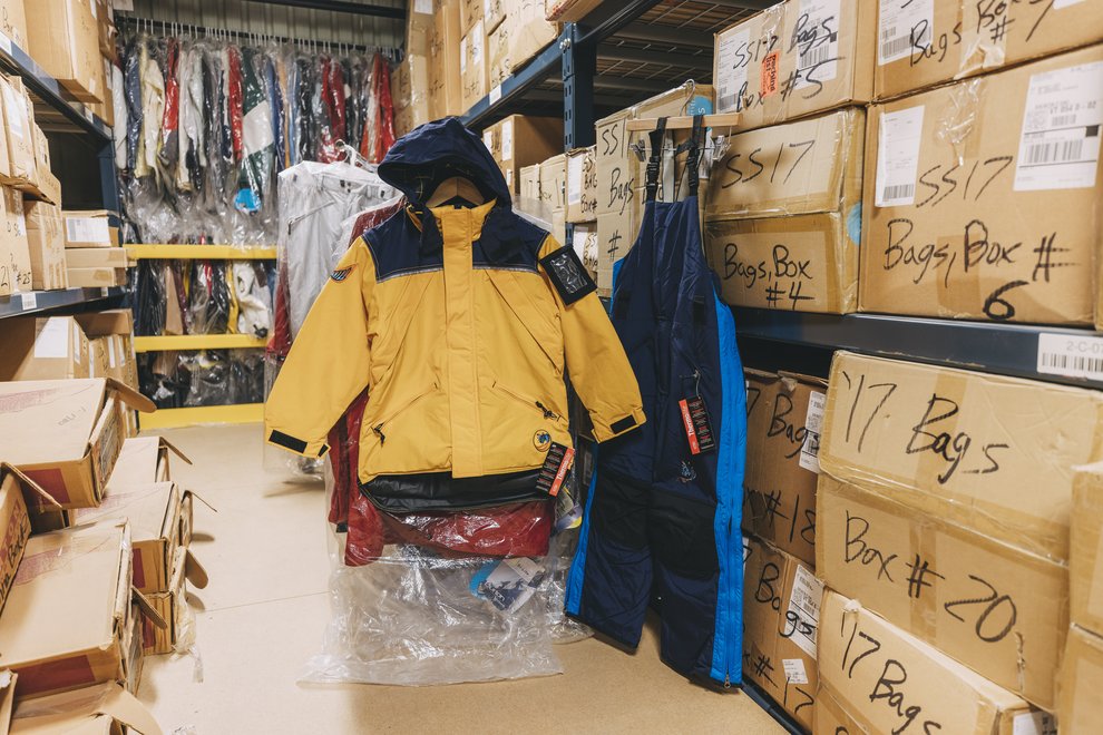 A Brief History of Kids’ Snowboarding Gear: 1997 Burton Backhill Upper Mountain Kids’ Snowboarding Jacket & Pow Pants