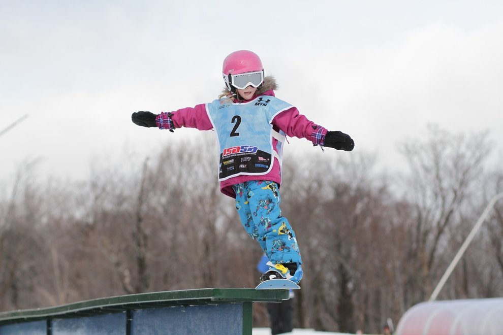 Chloe Boliba boardslide on Chicklet Board_Rail_Jam_Jay_0137.jpeg