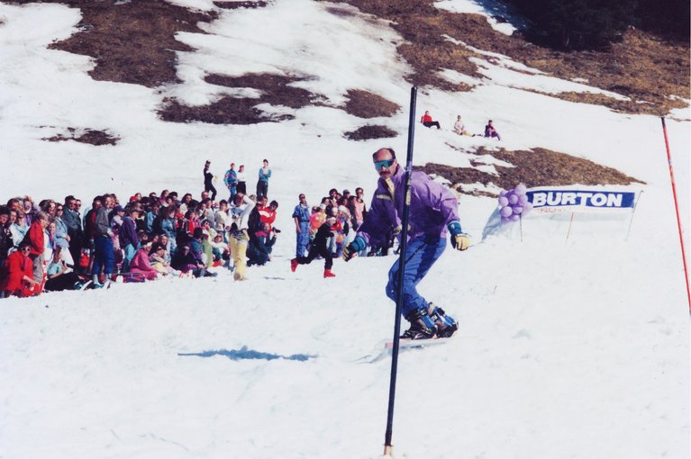 Hermann Kapferer on course at a giant slalom race