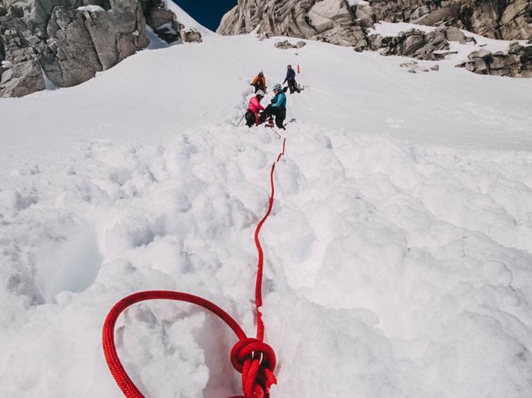 Guiding rope on the hike