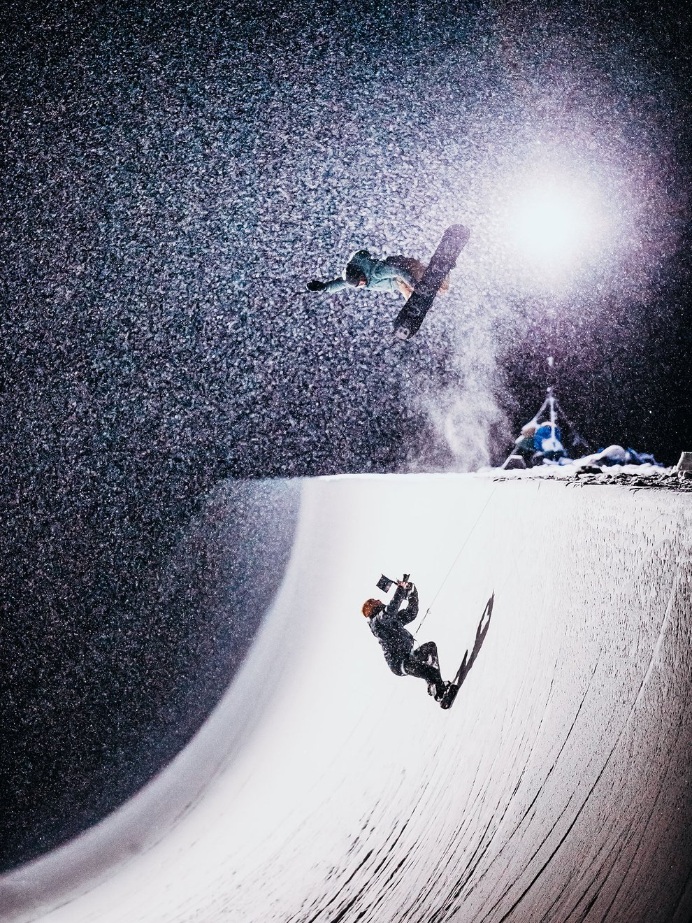 OneWorld_NightPipe_Action_0038_Cirilli.jpg